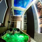 Apartment Jacuzzi Basztowa Krasków