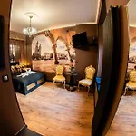 Apartment Jacuzzi Basztowa Διαμέρισμα *