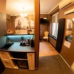 Apartment Jacuzzi Basztowa Krasków