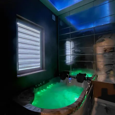 Apartment Jacuzzi Basztowa Apartman Krakkó